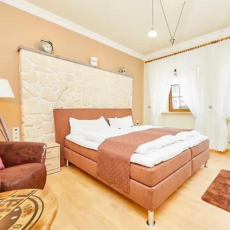 Burkard Otel 3*